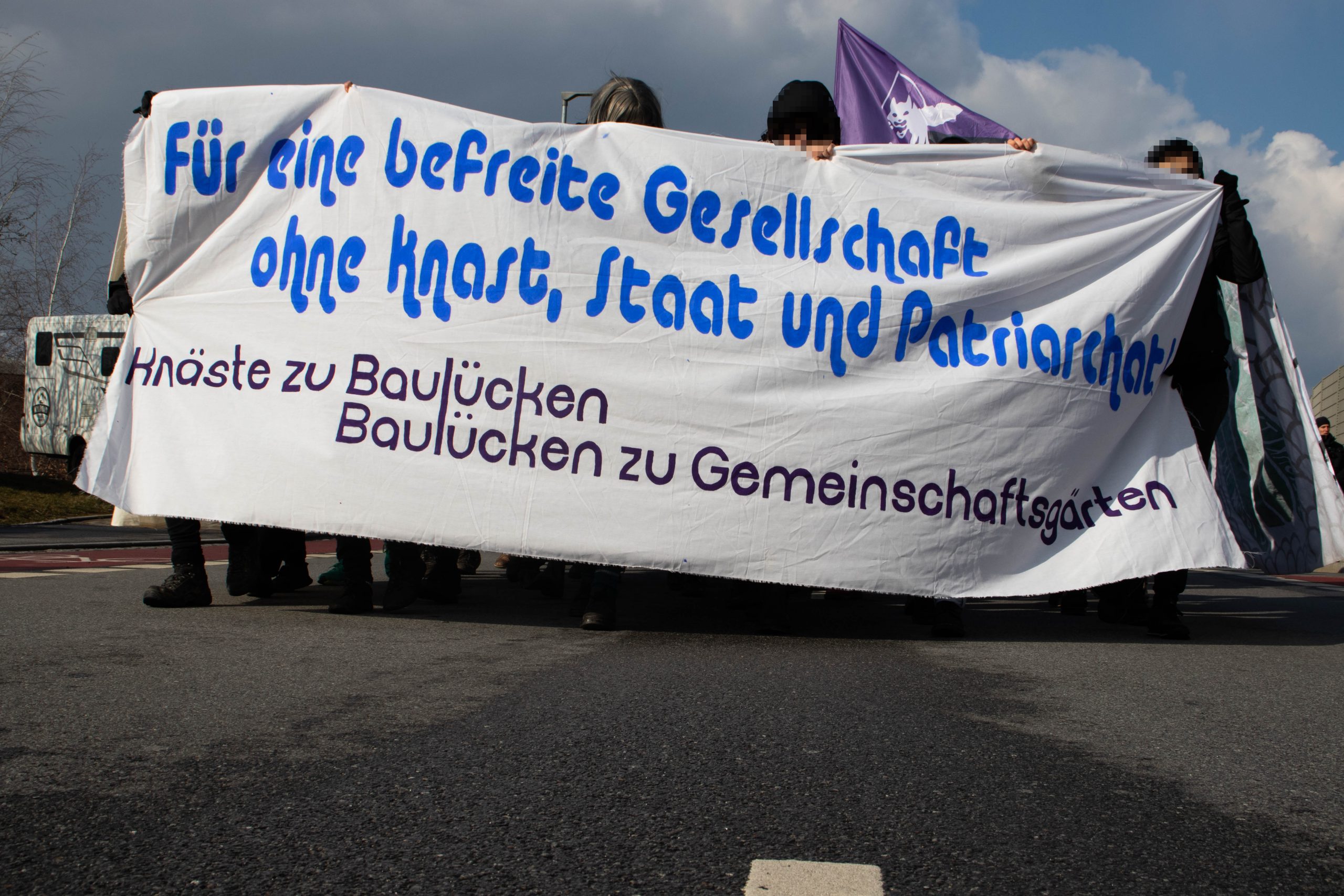 Demonstration zum Frauenknast in Chemnitz in Bildern
