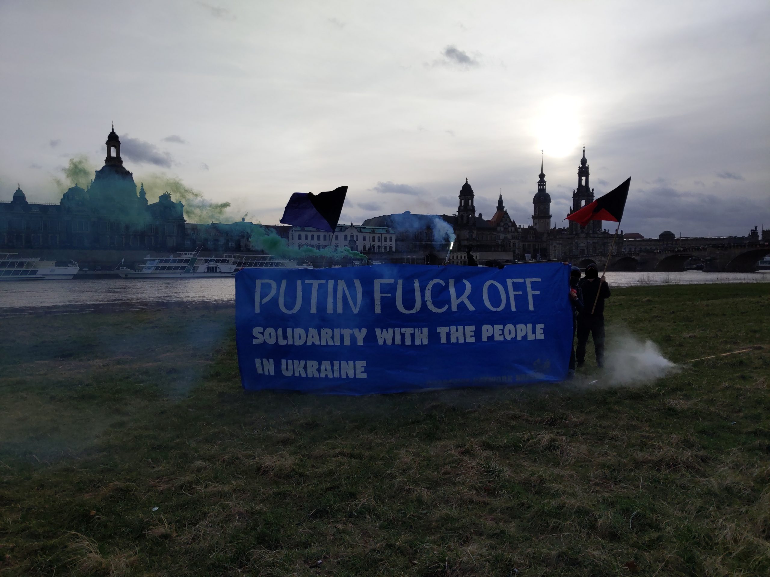Heute 18 Uhr Spontandemo in Solidarität mit den Menschen in der Ukraine in Dresden